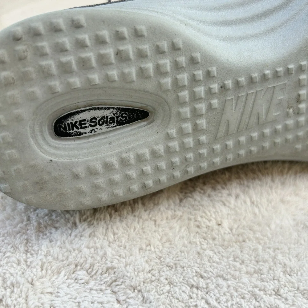 Nike excellent worn